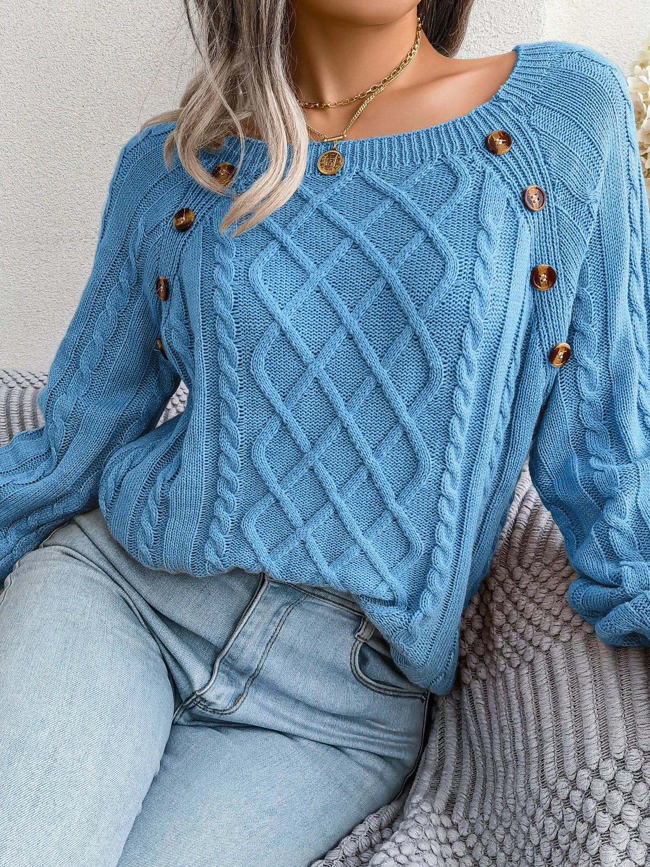 The Anya Cable-Knit Button Sweater – Timeless Comfort