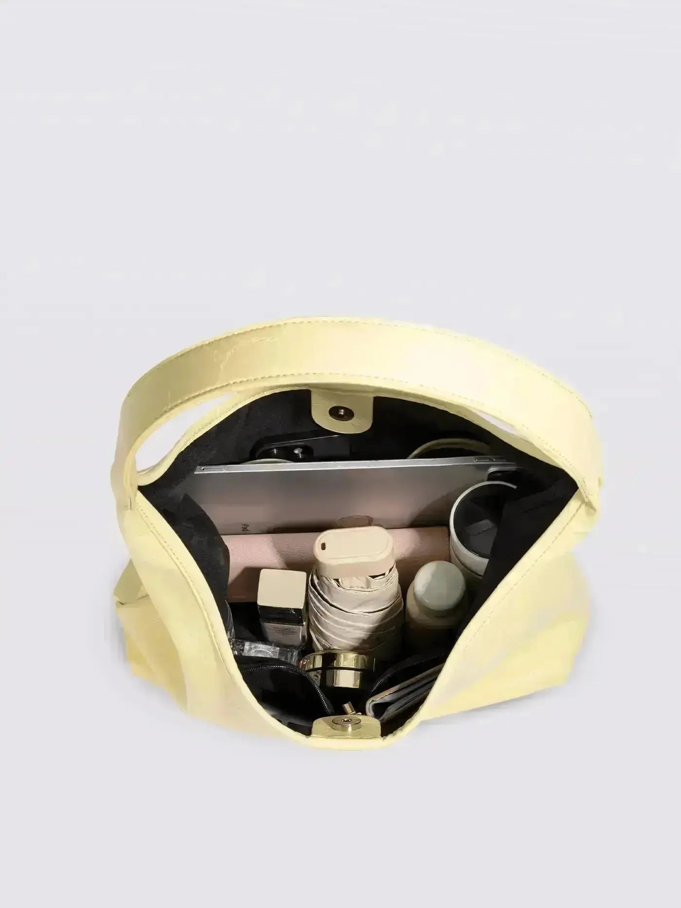 Scarlett Distressed Leather Tote